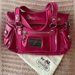 Authentic COACH Poppy Fuchsia Patent Leather Tote Purse.